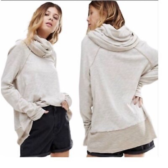 Free People Tops - Free People Cocoon Cowl Pullover Size M/L